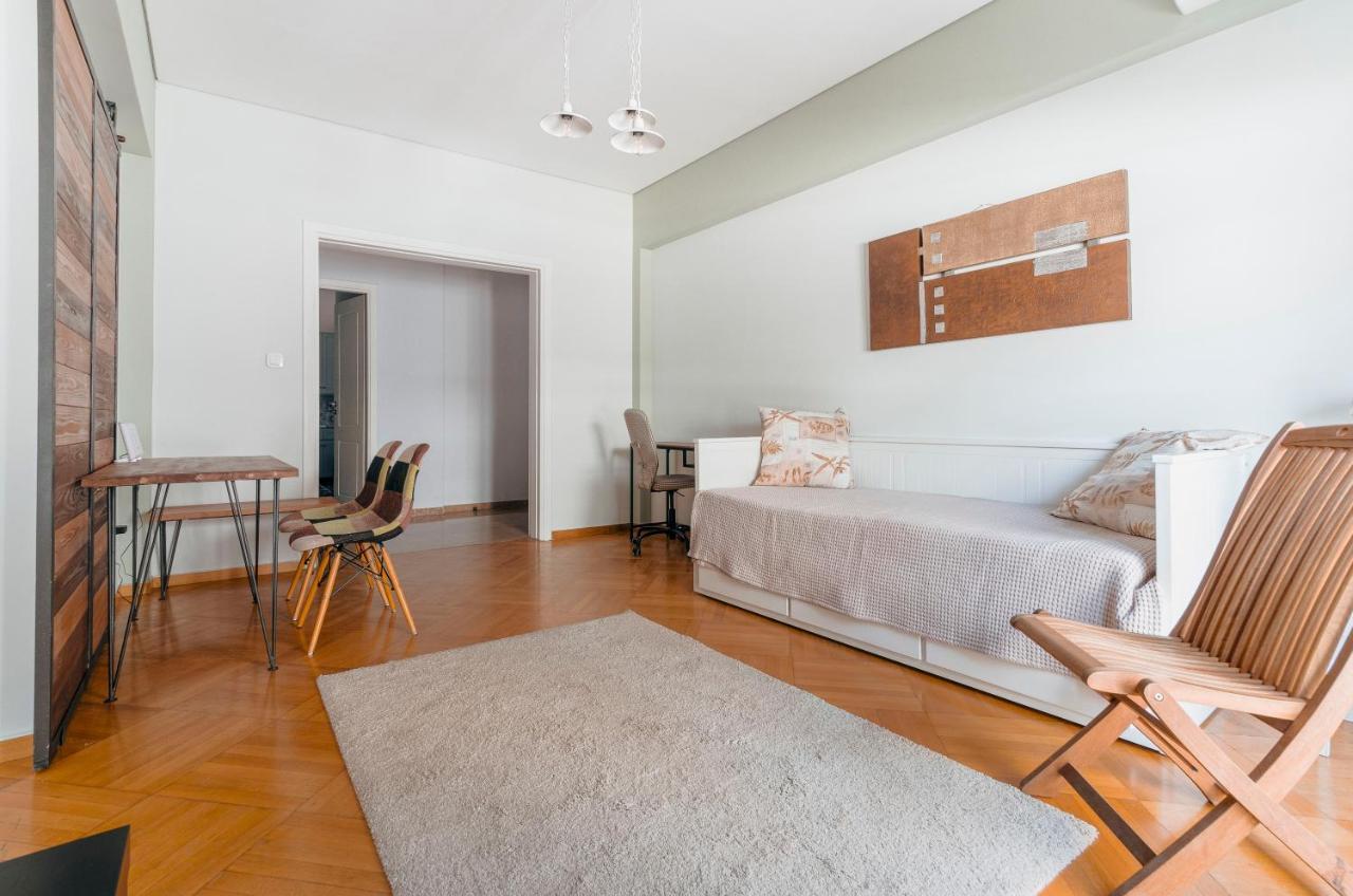 Comfortable 2 Bd Apartment Close To Athens Archeological Museum ภายนอก รูปภาพ