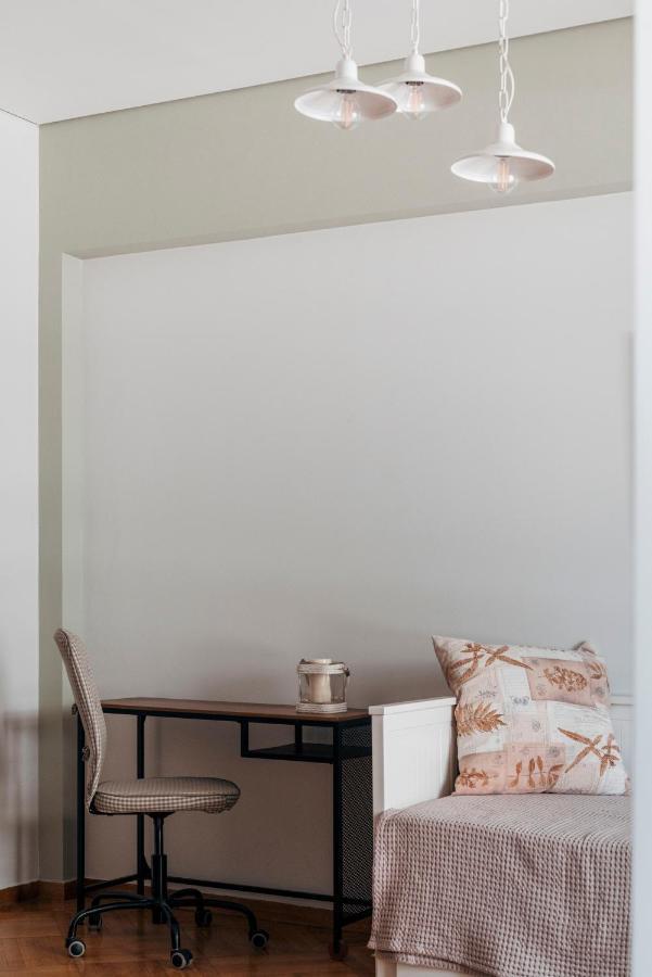 Comfortable 2 Bd Apartment Close To Athens Archeological Museum ภายนอก รูปภาพ